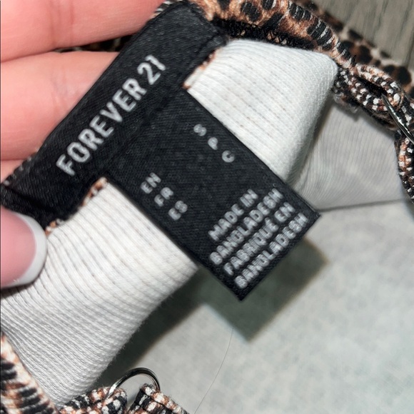 Leopard Print Tank - Picture 3 of 4